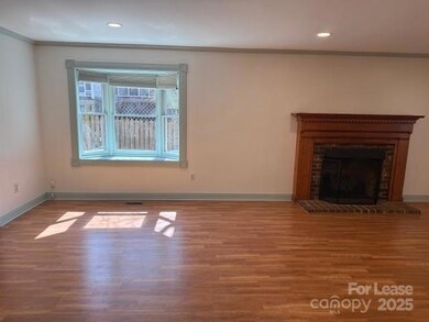 406 Windsor Ln, Statesville, NC 28677 - photo 5