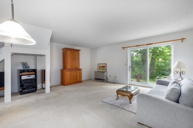 11 Stonehedge Dr unit K, South Burlington, VT 05403 - photo 7