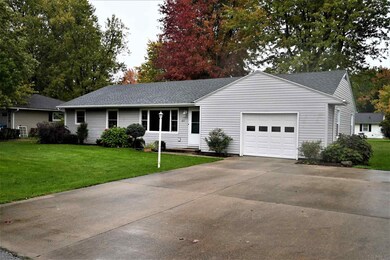 611 N Melching Dr, Ossian, IN 46777 - photo 3