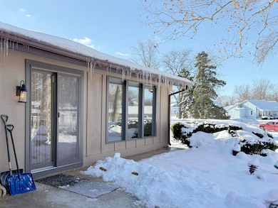 527 E Jefferson St, Columbia City, IN 46725 - photo 4