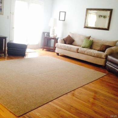 3483 Limestone Dr, Whitehall, PA 18052 - photo 2