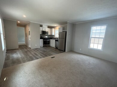 2391 8 Mile Rd unit 24, Kawkawlin, MI 48631 - photo 5