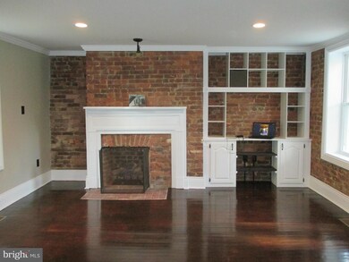 116 E Main St, Burkittsville, MD 21718 - photo 5