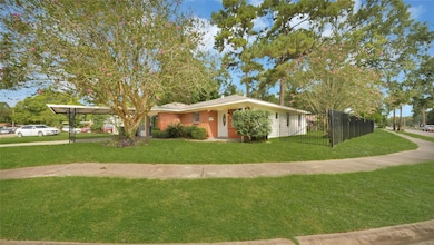 7737 Boggess Rd, Houston, TX 77016 - photo 2