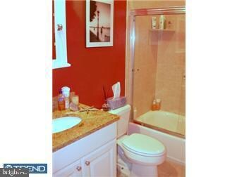 23 Cricket Ave unit 2, Ardmore, PA 19003 - photo 5