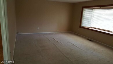 4916 Rockingham Ln, Bowie, MD 20715 - photo 6