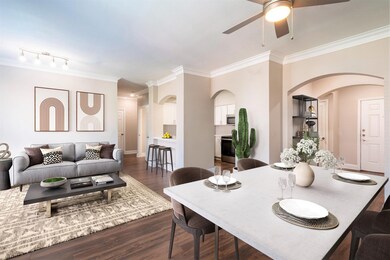 320 Jackson Hill St unit 337, Houston, TX 77007 - photo 2