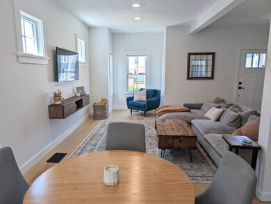 25 Spring St, Medford, MA 02155 - photo 5