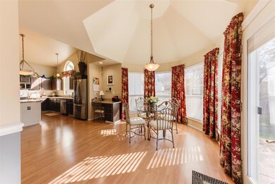 Huge breakfast room w/ lovely octagonal ceiling.  