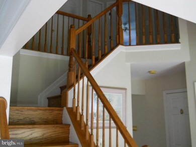 11037 Scotts Landing Rd, Laurel, MD 20723 - photo 3