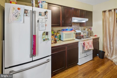 216 Martins Way unit 216, Mount Laurel, NJ 08054 - photo 7