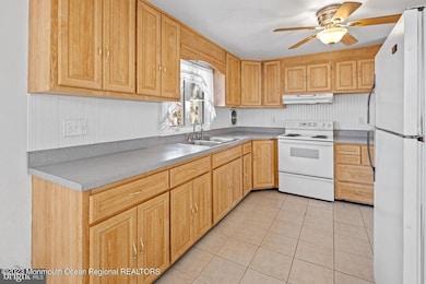 505 Overlook Dr, Neptune, NJ 07753 - photo 4