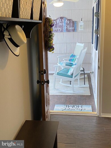 2213 Harwood Ln, Bowie, MD 20716 - photo 5