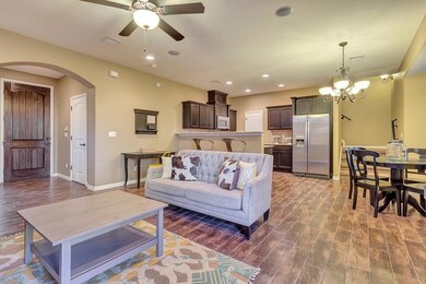 932 Clapham St, El Paso, TX 79928 - photo 6