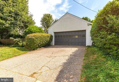 625 Loraine St, Ardmore, PA 19003 - photo 5