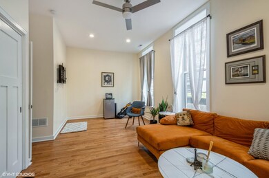 833 N Milwaukee Ave unit 2, Chicago, IL 60642 - photo 4