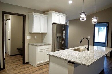 404 Dawson Dr, West Branch, IA 52358 - photo 5