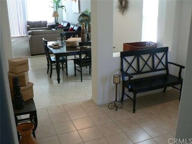 Accommodating entry area