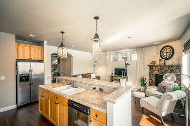 20469 Jacklight Ln, Bend, OR 97702 - photo 5