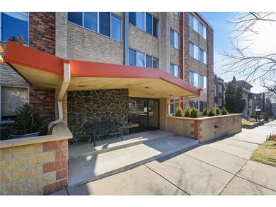 Welcome to 1901 Emerson!
