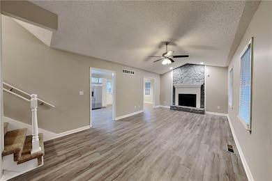 266 Grapevine Dr, Douglasville, GA 30134 - photo 2