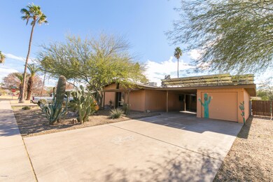 1245 E Laguna Dr-1