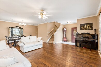 4507 Fox Run St, Pearland, TX 77584 - photo 6