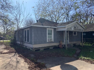 4047 Lucille St, Houston, TX 77026 - photo 6