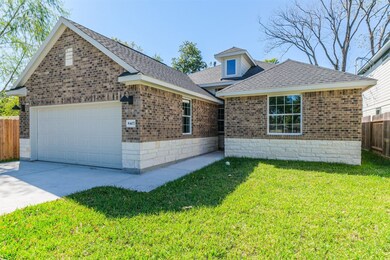 8407 Observatory St, Houston, TX 77088 - photo 5