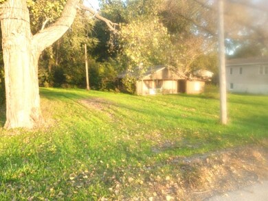 4339 Ross Rd, Gary, IN 46408 - photo 2