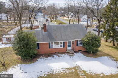 420 W Main St, Purcellville, VA 20132 - photo 2