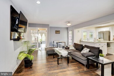 2711 Bartlett Ln, Bowie, MD 20715 - photo 5