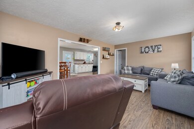 107 Idle Dr, Shelbyville, TN 37160 - photo 6