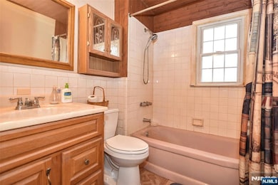 61 Mackay Ave, Waldwick, NJ 07463 - photo 6