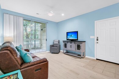 CREM - 1600 Long Grove Dr 1316-6