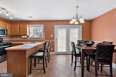 444 Whitman Ln, Williamstown, NJ 08094 - photo 4