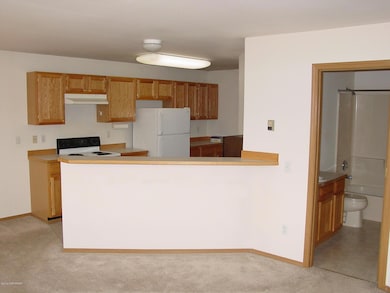 890 E 75th Ct unit C, Anchorage, AK 99518 - photo 3