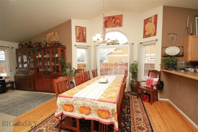 Dining area just off kitchen and living room.