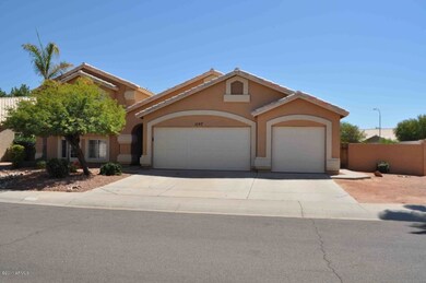 1147 W Sea Fog Dr, Gilbert, AZ 85233 - photo 6