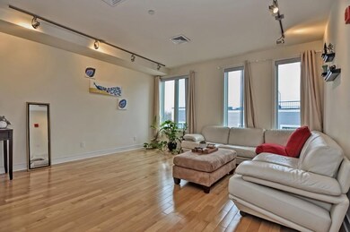 24 Bay State Rd unit 19, Cambridge, MA 02138 - photo 3