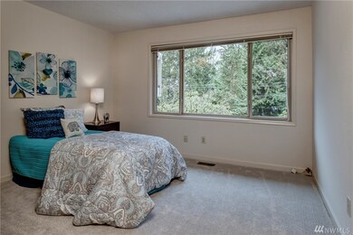 3838 W Mercer Way, Mercer Island, WA 98040 - photo 4