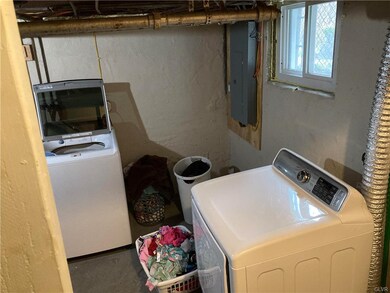 324 E Locust St, Bethlehem, PA 18018 - photo 4