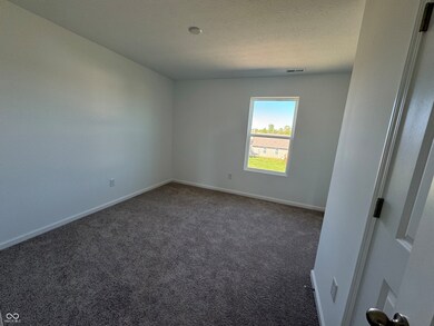 1044 Supernova Dr, Franklin, IN 46131 - photo 2