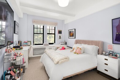 160 W 77th St unit 5-B, New York, NY 10024 - photo 4