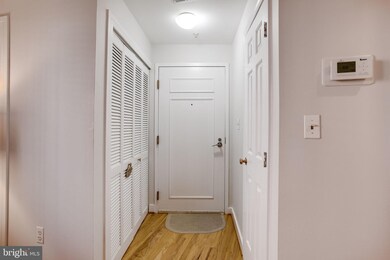 1827 Florida Ave NW unit 203, Washington, DC 20009 - photo 6