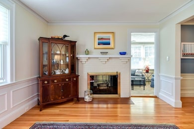 15 Selden St, Waban, MA 02468 - photo 6