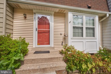 6117 Quiet Pond Ct, Burke, VA 22015 - photo 2