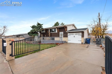 1358 Luna Dr, Fountain, CO 80817 - photo 3