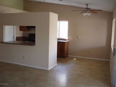134 W Ivyglen St, Mesa, AZ 85201 - photo 5