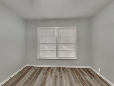 607 Dixon St, Cleburne, TX 76033 - photo 5